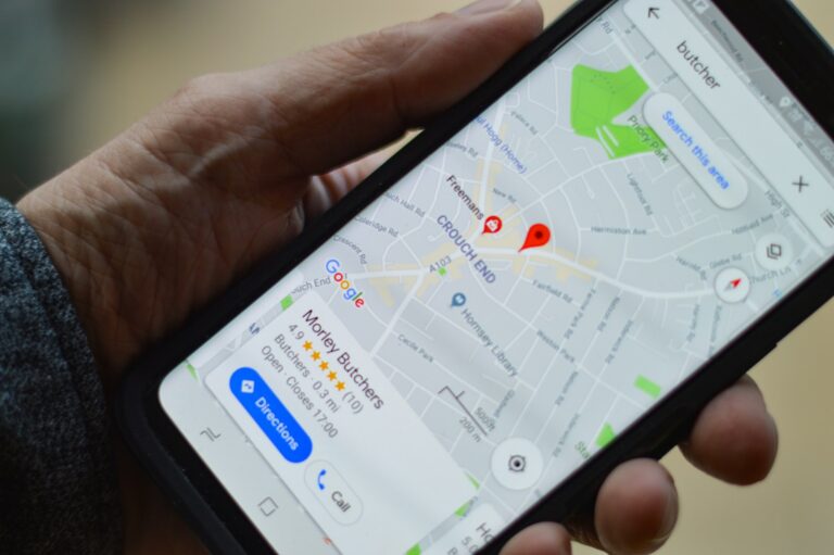 How Does Google Maps Live Traffic Work? A Complete Guide