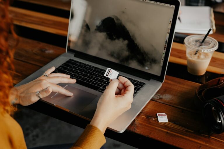 Torrent Download Stuck at Connecting to Peers: How to Fix It