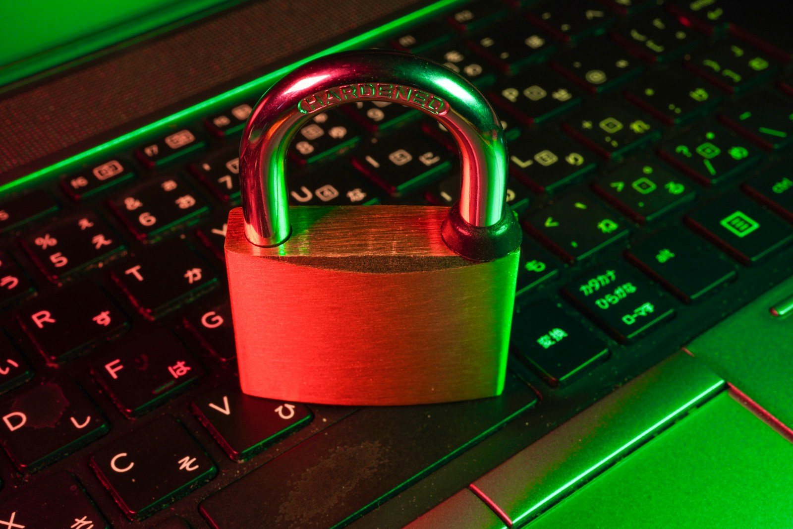 BitTorrent v1 vs v2: What Changed and Is It Worth Using?